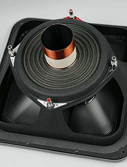 kicker solox-18
